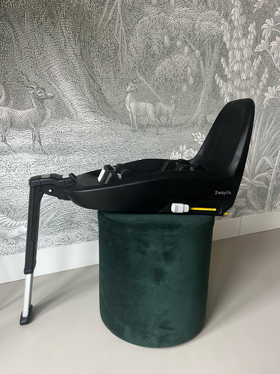 Maxi Cosi Pearl 2wayfix inclusief base