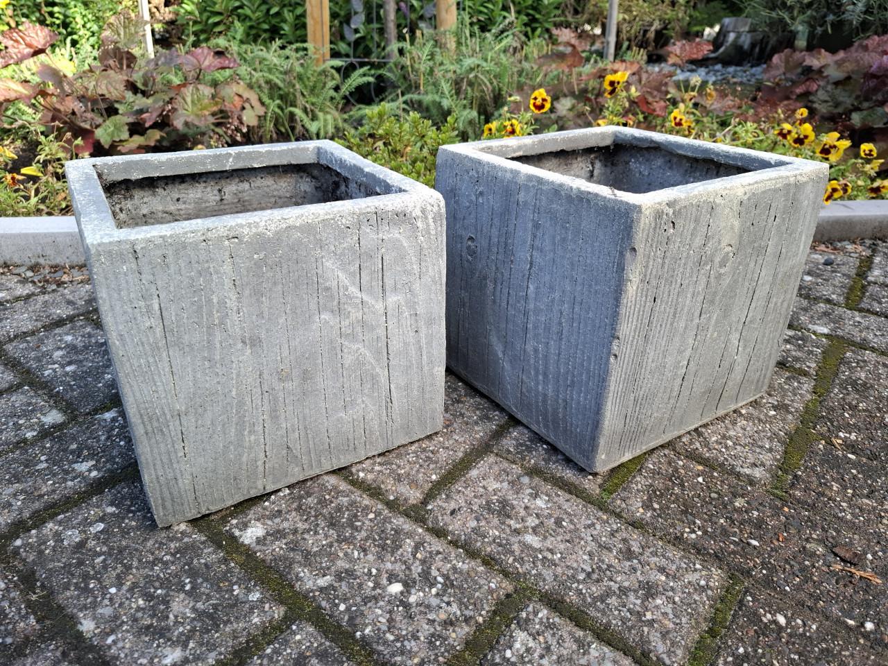Set 2 mooie plantenbakken