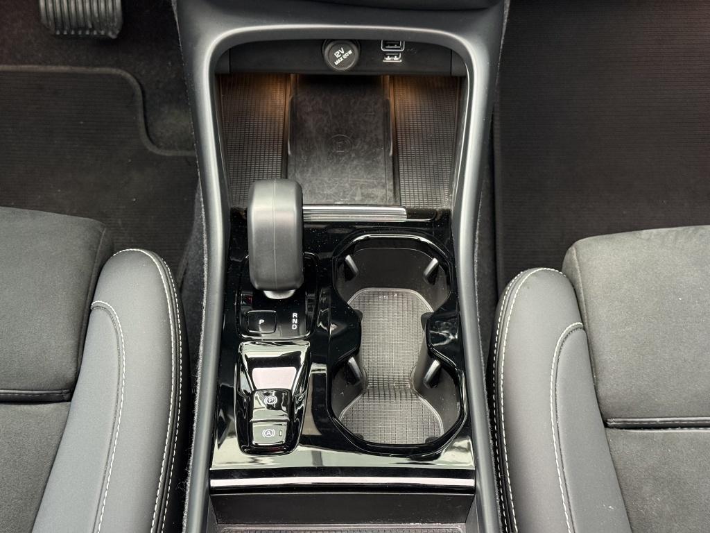 Volvo XC40 t5 262pk recharge ultra dark| full options !
