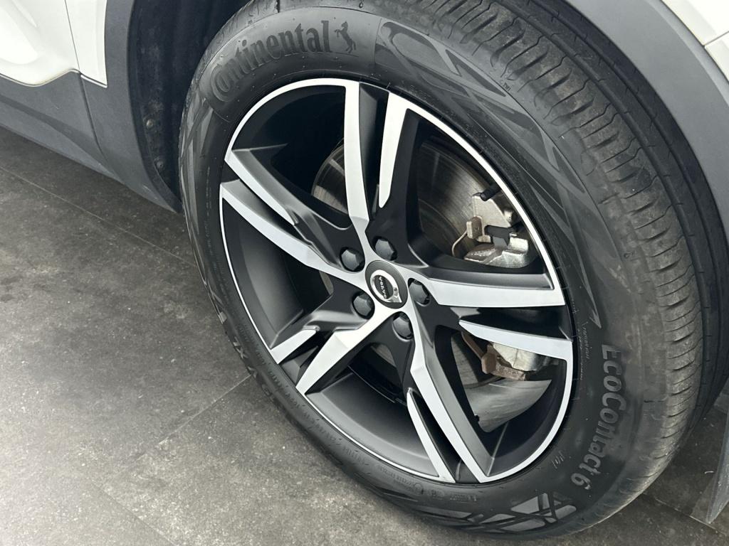 Volvo XC40 t4 211pk recharge r-design| 360camera| trekhaak| adap.cruise