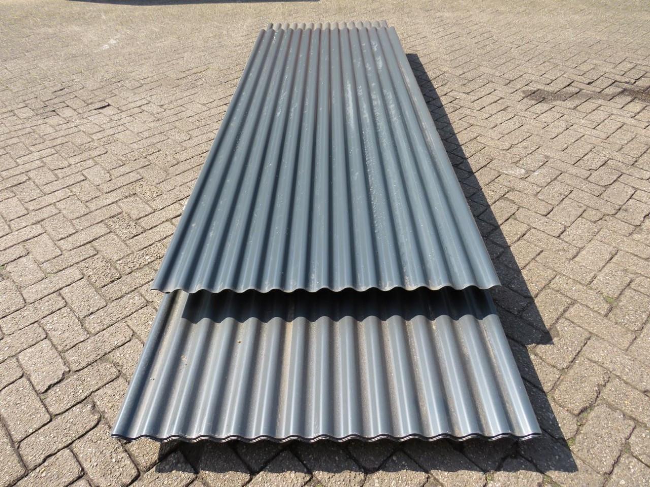 Nieuw golfplaten Corten-Look!