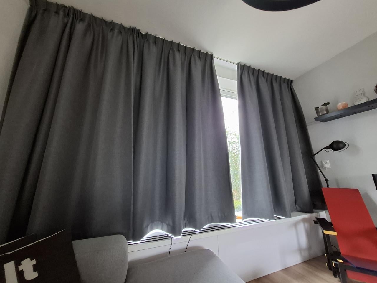 Gordijnen grijs verduisterend