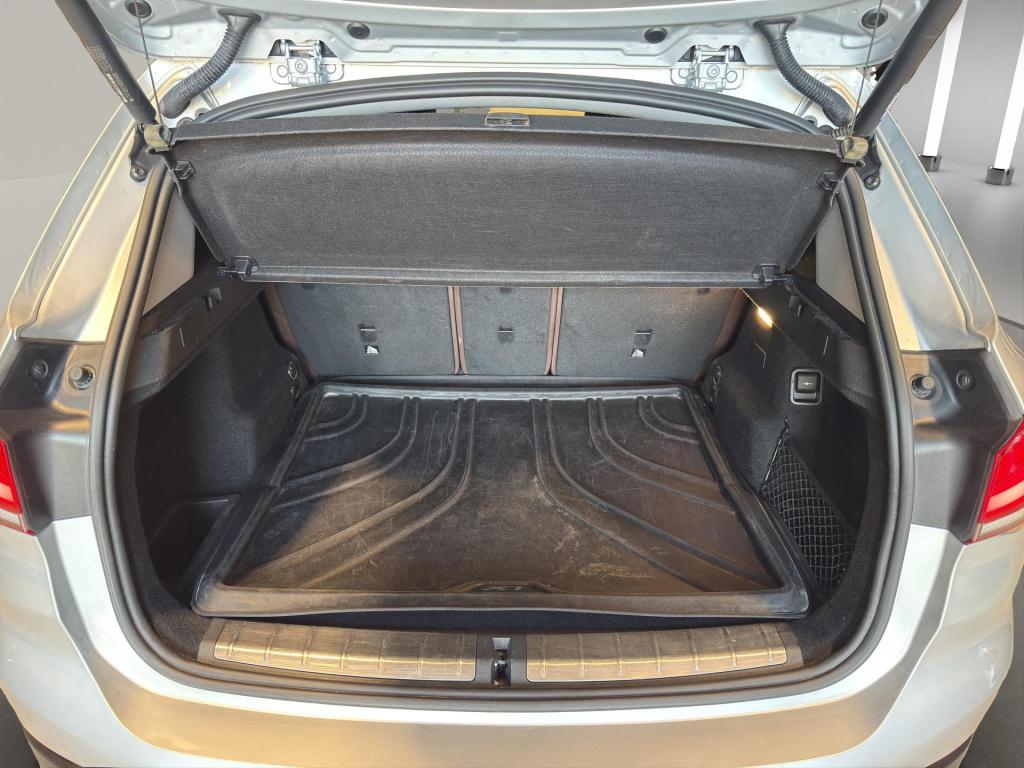 BMW X1 xdrive25e high executive x-line panorama | leder | sportstoelen | le