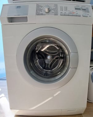 Gratis af te halen AEG wasmachine en condensdroger
