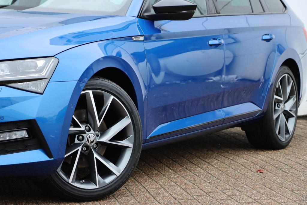 Skoda Superb combi 1.4 tsi iv sportline business 218pk dsg6