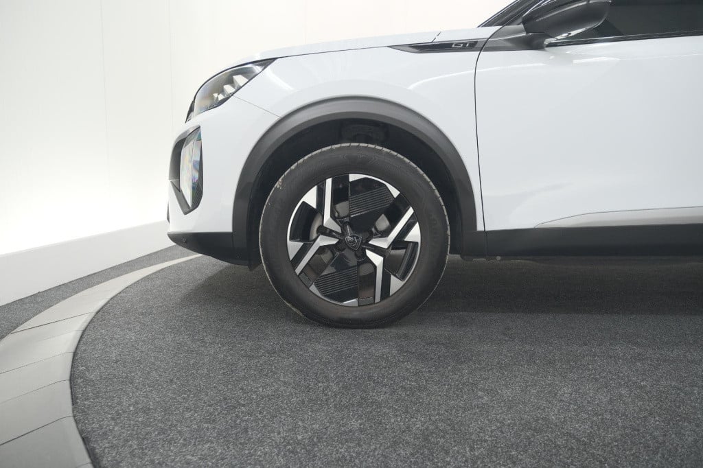 Peugeot 2008 puretech 130 eat8 gt | camera | apple carplay | parkeersensore