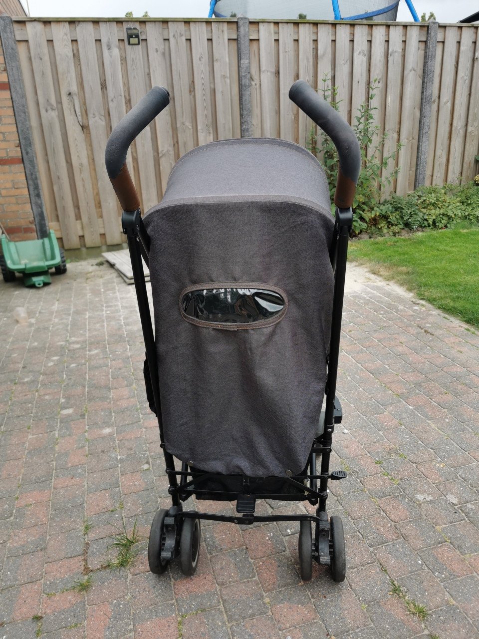 Buggy Koelstra zwart