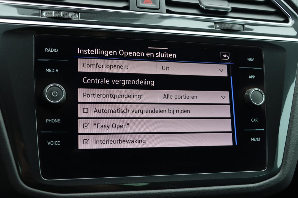 Volkswagen Tiguan 1.4 tsi ehybrid r-line business+ 245pk dsg6