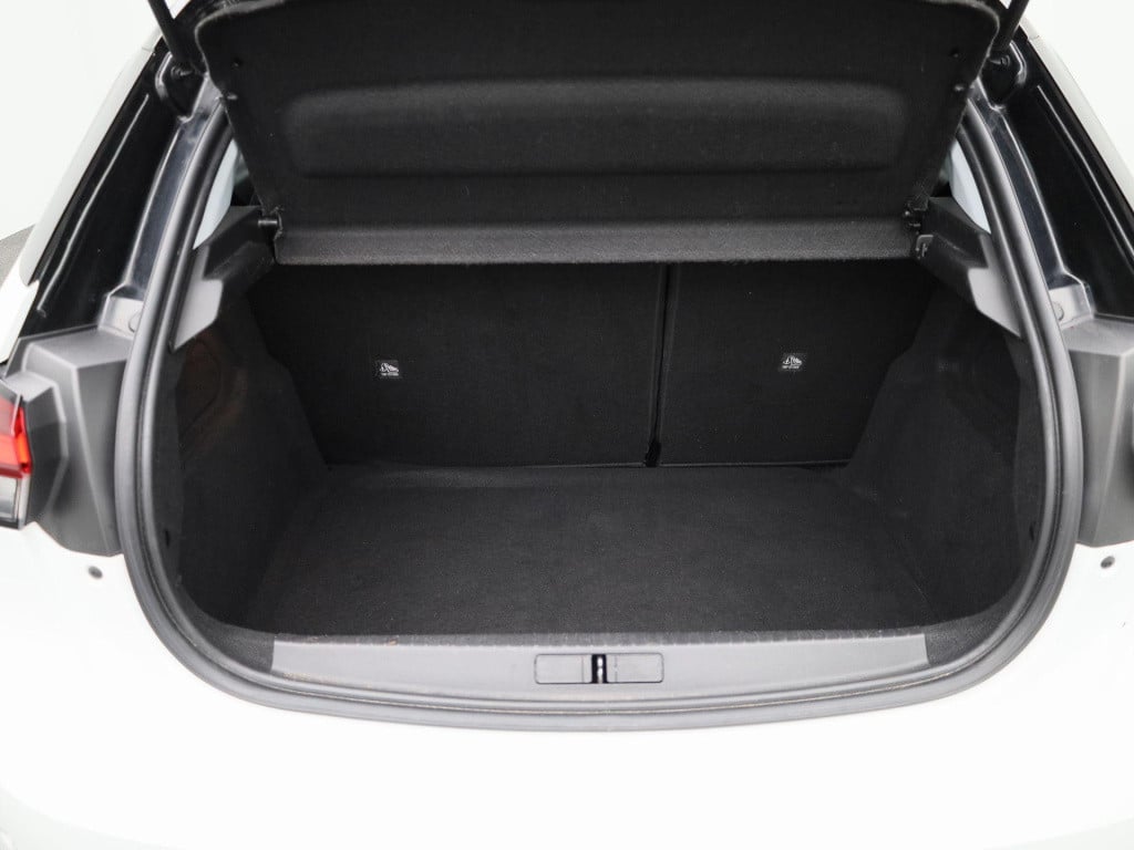 Opel Corsa 1.2 elegance | automaat | navigatie | apple carplay / android au