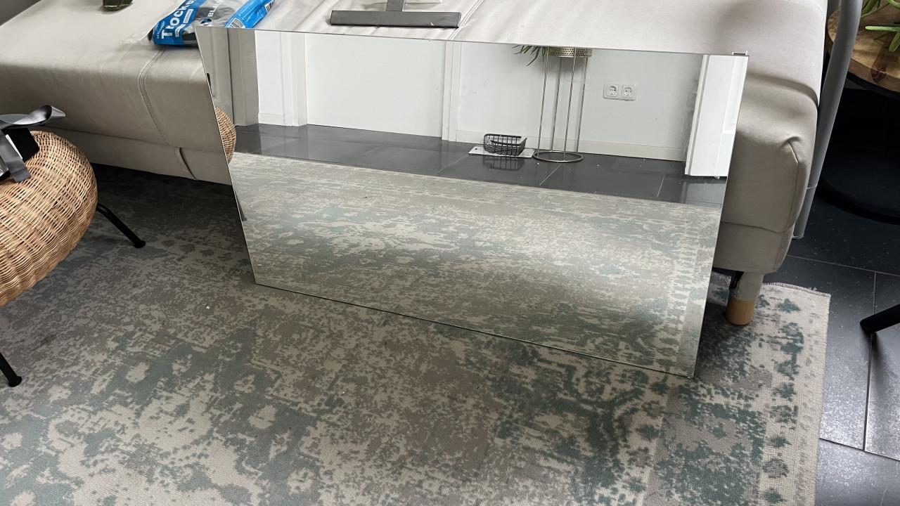 Te koop: Badkamerspiegel