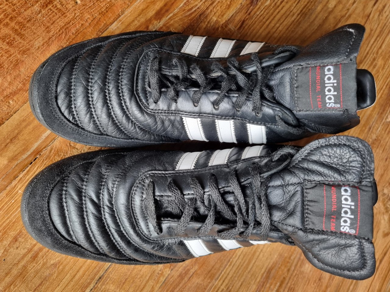 Adidas Copa Mundial Team voetbalschoenen maat 44 (9 1/2)