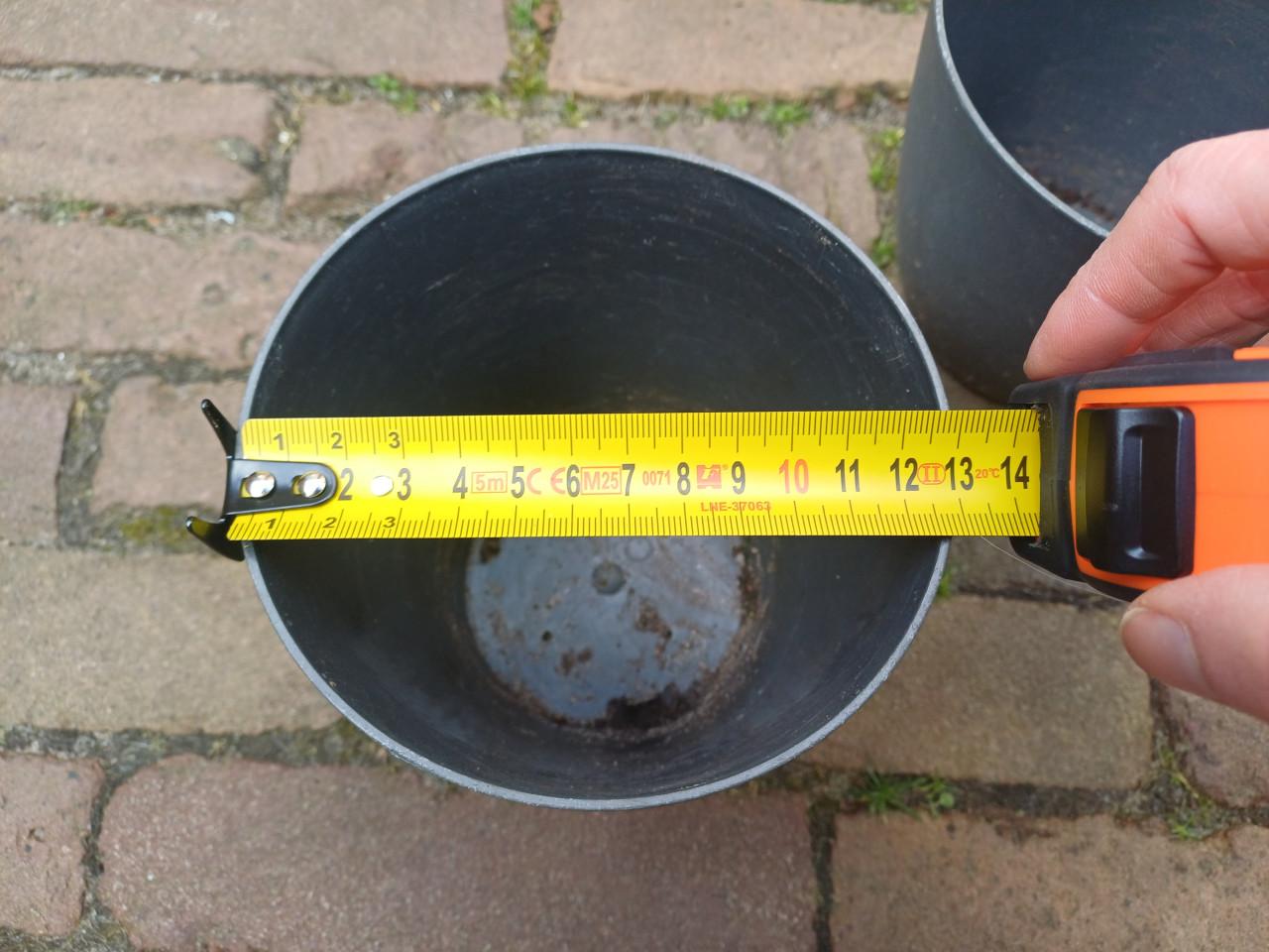 Diverse binnen/kweekpotten, inclusief mooie ELHO binnenpot Ø 27 cm