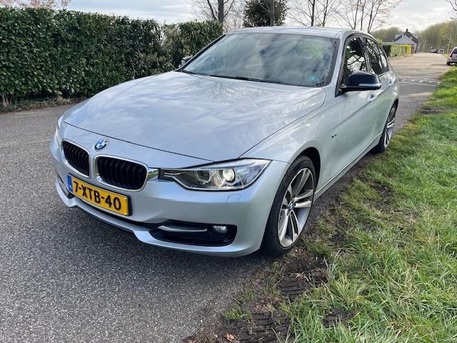 BMW 3-serie 316i high executive