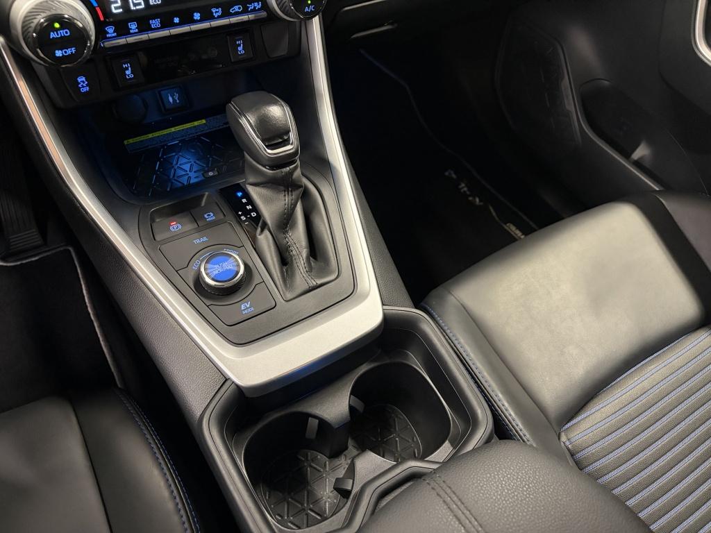 Toyota Rav4 2.5 hybrid awd bi-tone