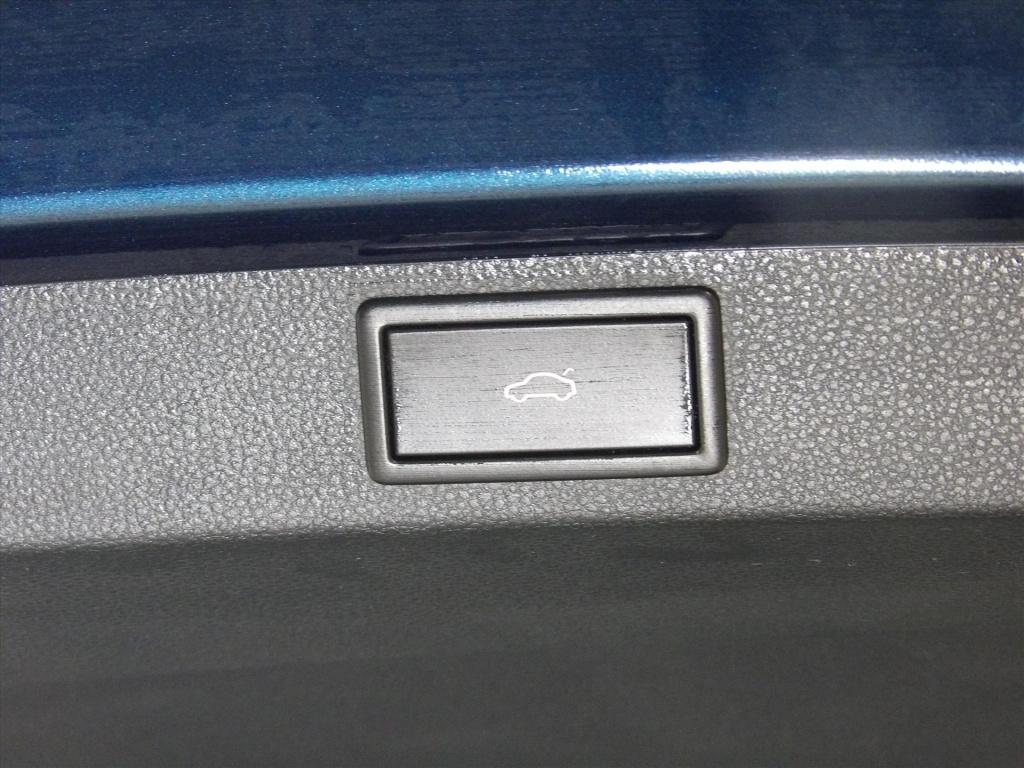 Skoda Karoq 1.5 tsi act greentech 150pk business edition plus