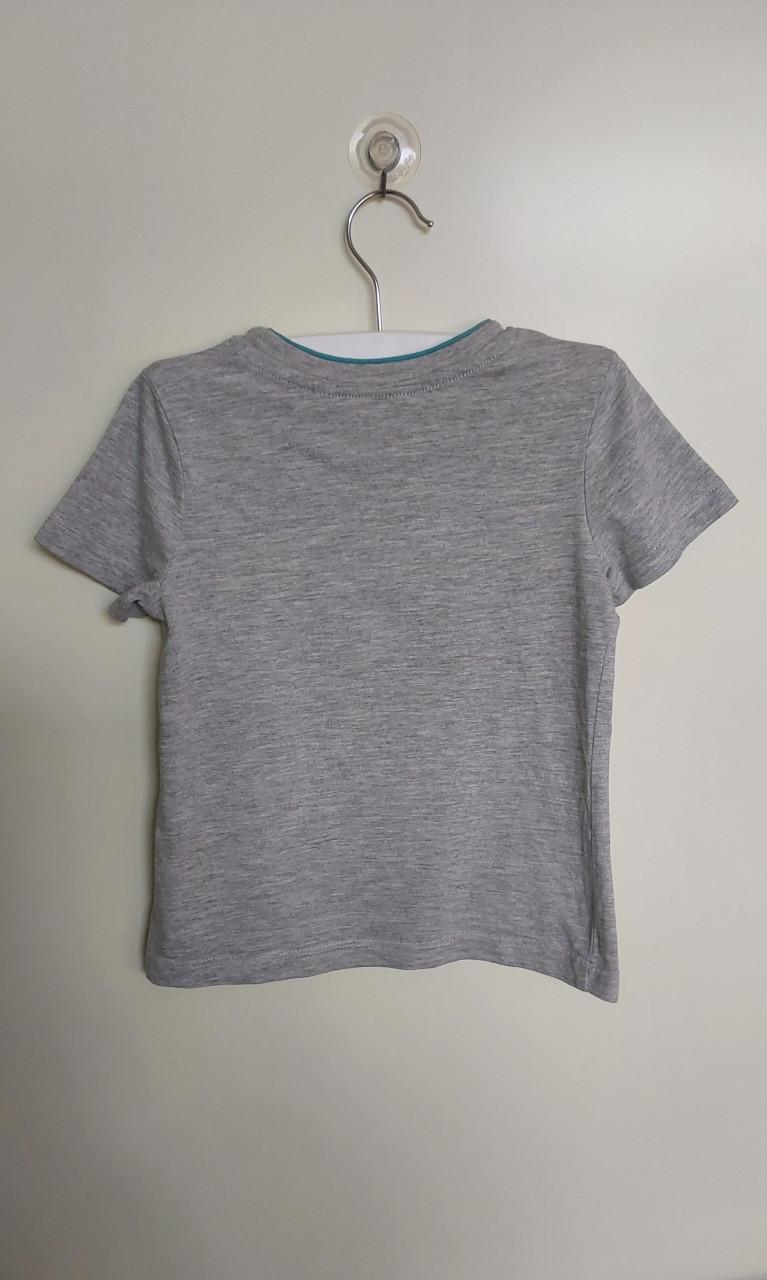 T-shirt van het merk C&A in maat 98