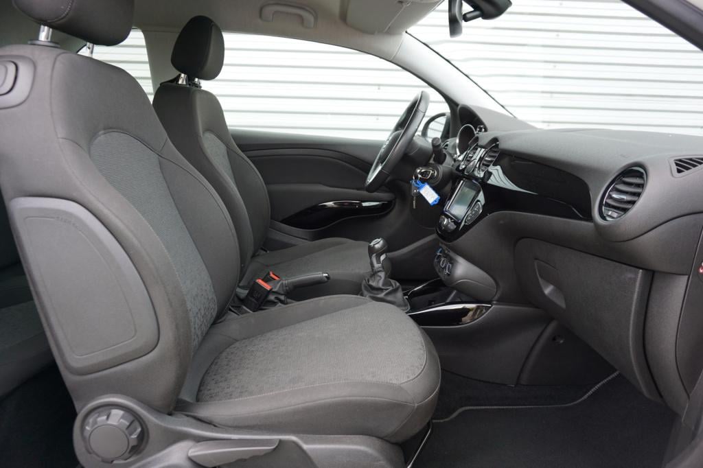 Opel Adam 1.0 turbo blitz airco / navi / cruise / stoel + stuurverw. / elek