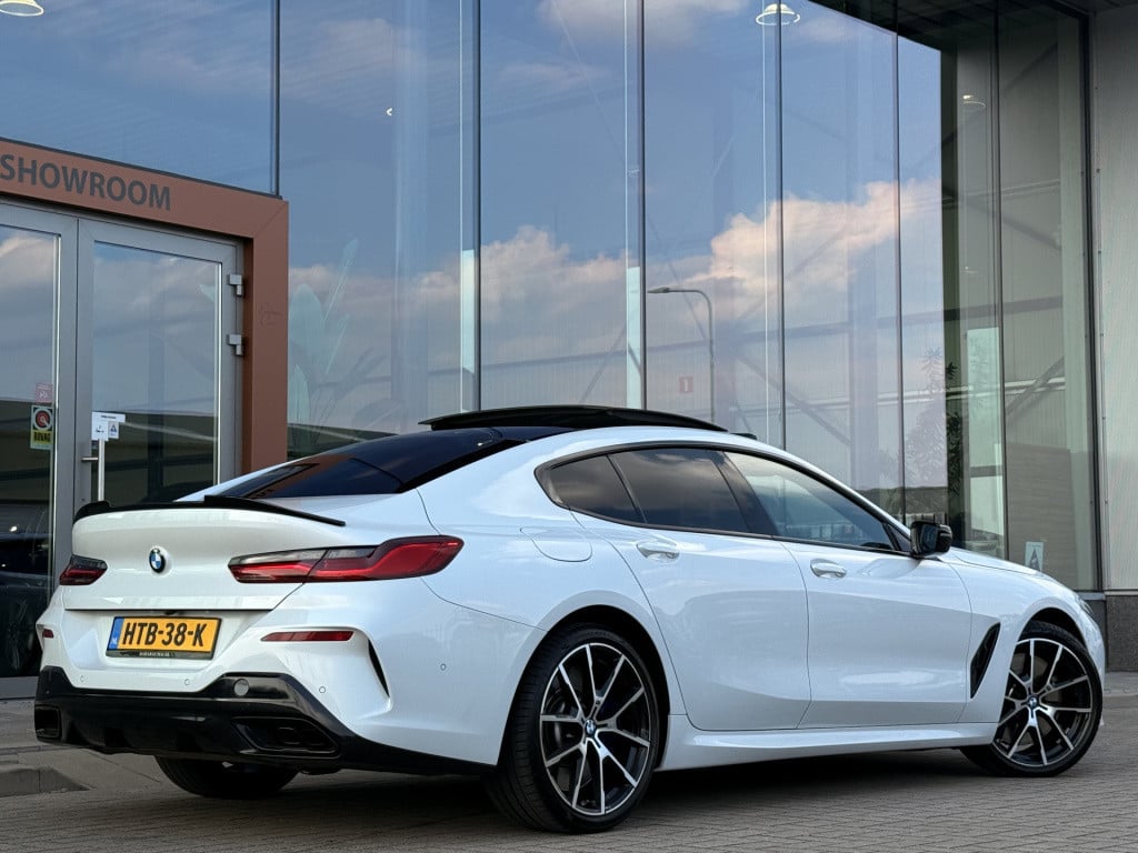 BMW 8-serie gran coupé m850i xdrive high executive | panoramadak | carbon c