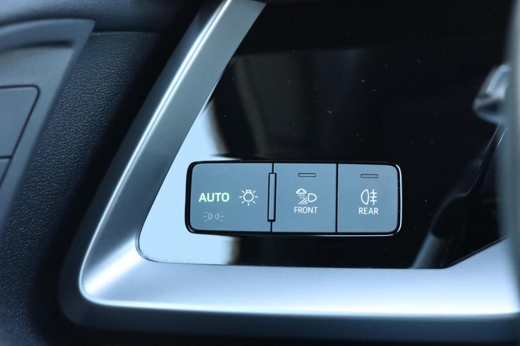 Audi A3 limousine 30 tfsi advanced edition s-tronic 110pk | adaptive | sens