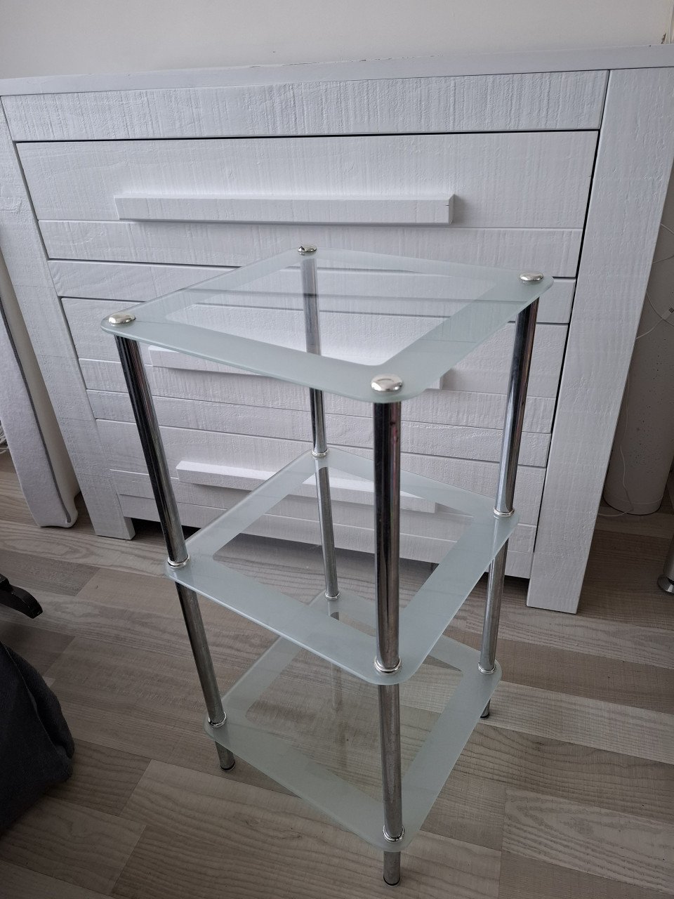 Glazen planten // bijzettafel.