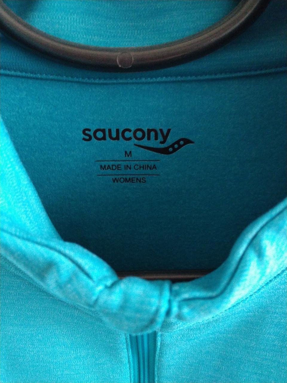 Saucony Solstice hardloopshirt dames maat M, 25 euro.