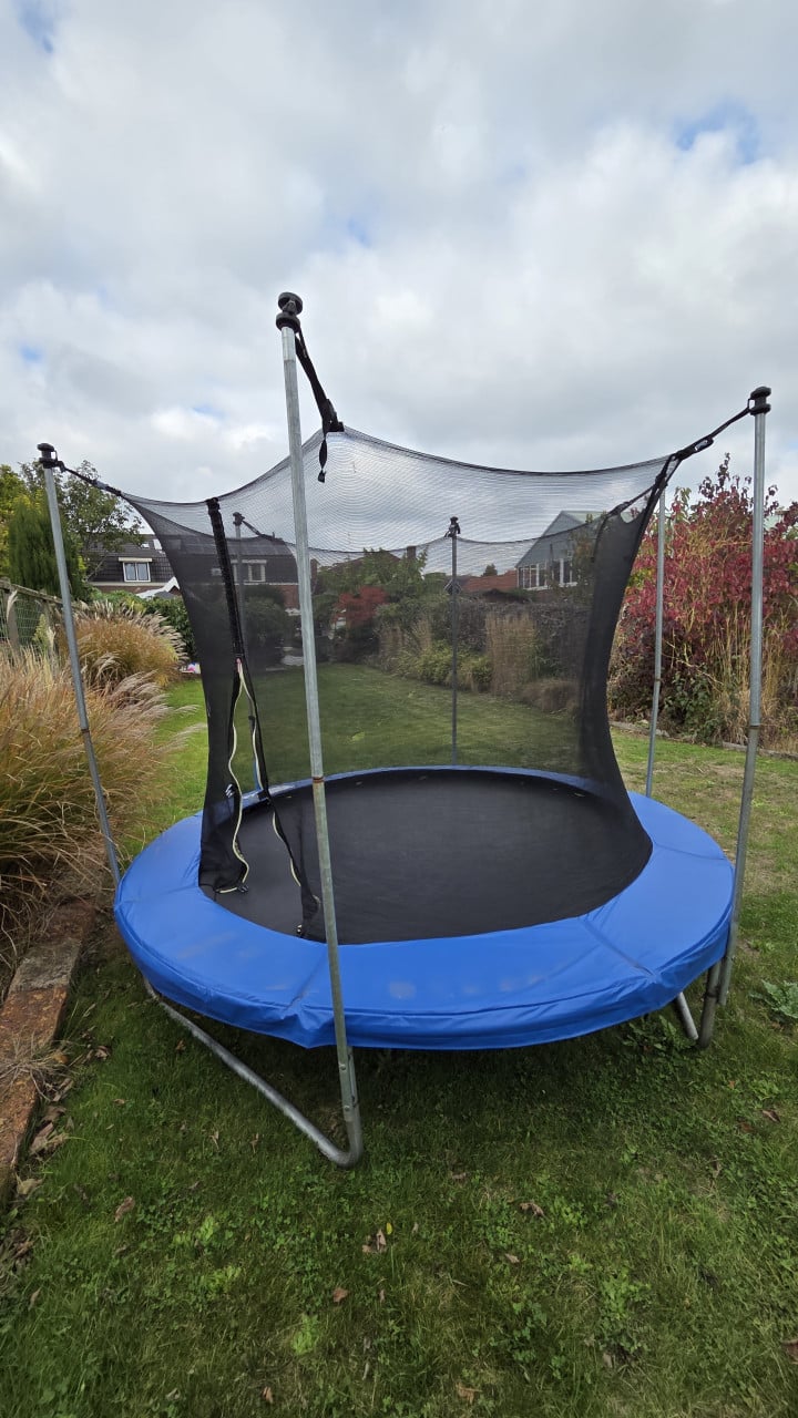 Trampoline  240cm  GRATIS