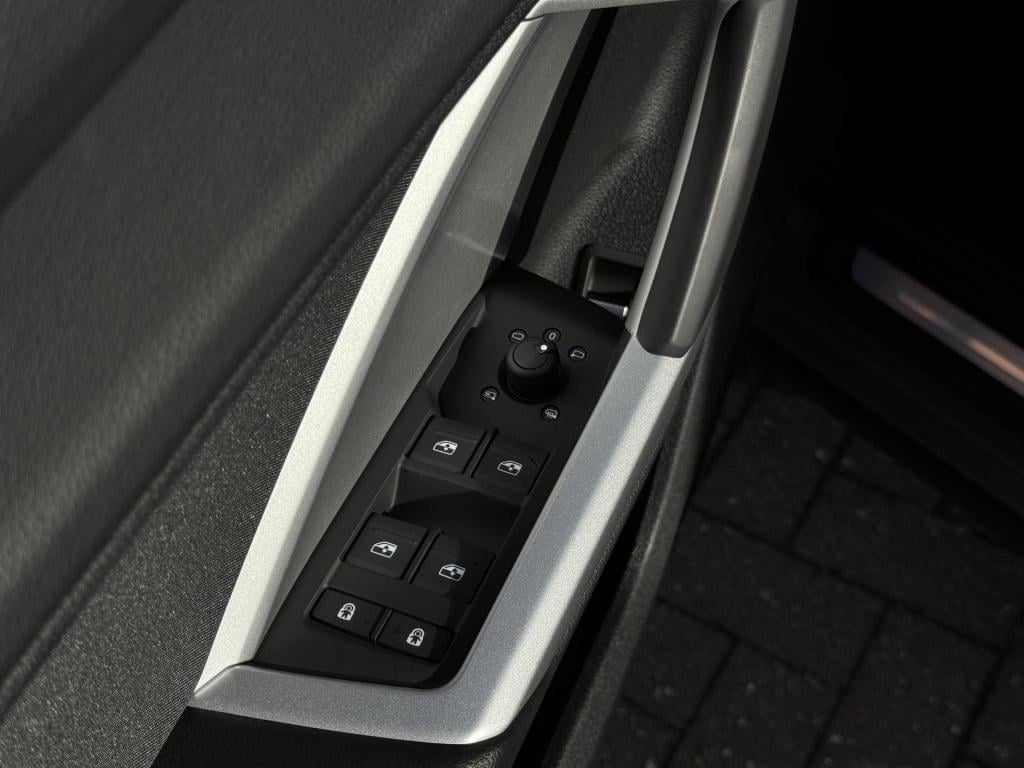 Audi Q3 45 tfsi e s edition