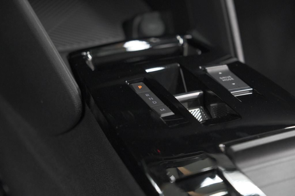 Citroen C4 hybrid 136 e-dcs6 max | camera | apple carplay | navigatie | par