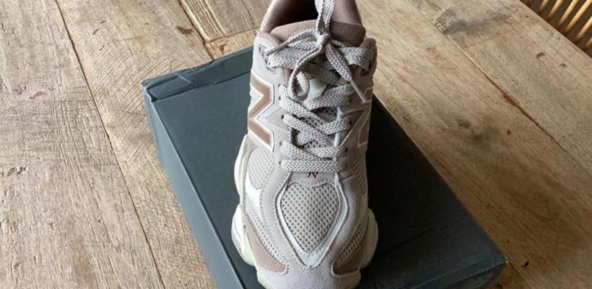 New Balance 9060 maat 42