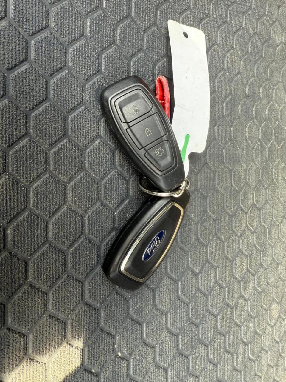 Ford Focus 1.0 ecoboost st line business