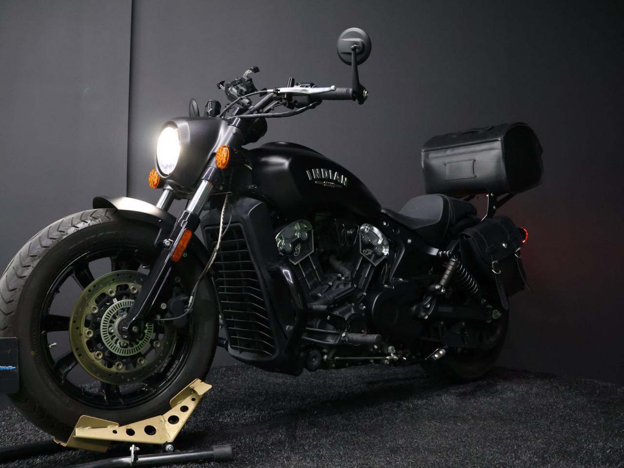 SCOUT BOBBER | Dr. Jekill & Mr. Hyde | BTW Motor
