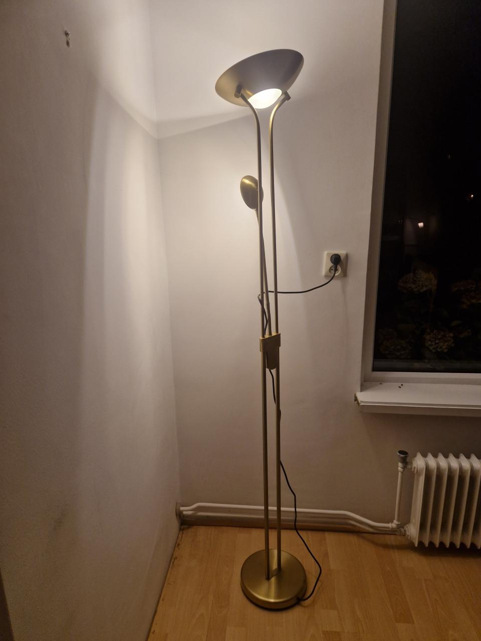 Goud kleurige lamp