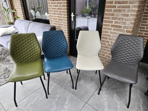 4 eetkamerstoelen