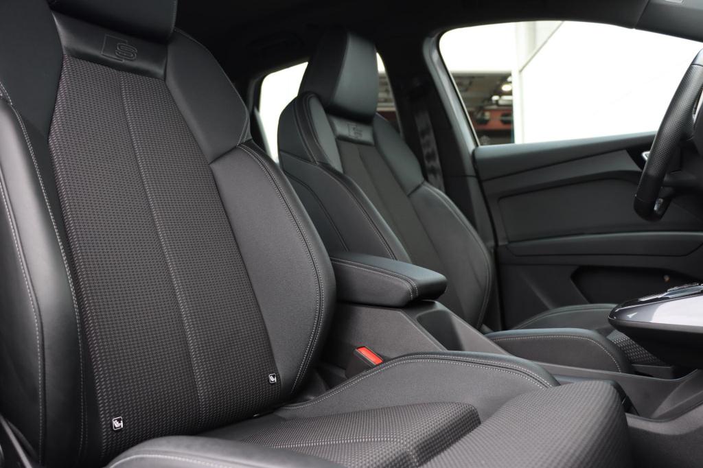 Audi Q4 E-tron 50 quattro s edition 77 kwh 299pk