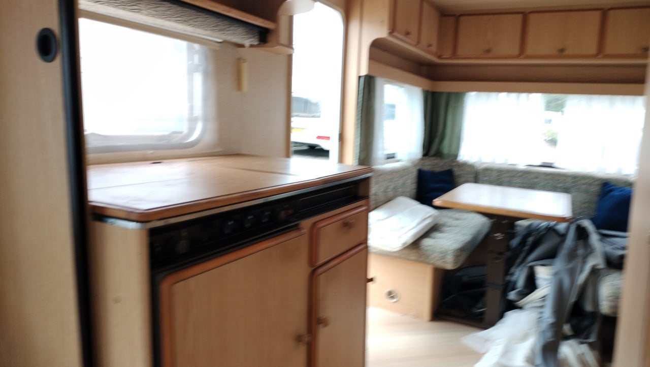 Knaus Sudwind 485 TU met voortent