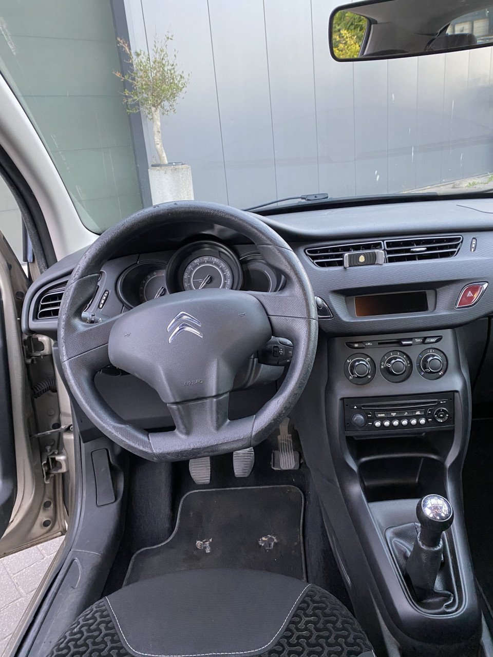 Citroën C3 1.1 I 2010 Beige | 138.594 KM NAP