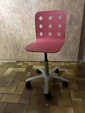IKEA bureaustoel voor kinderen in roze