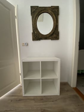 Kast en spiegel