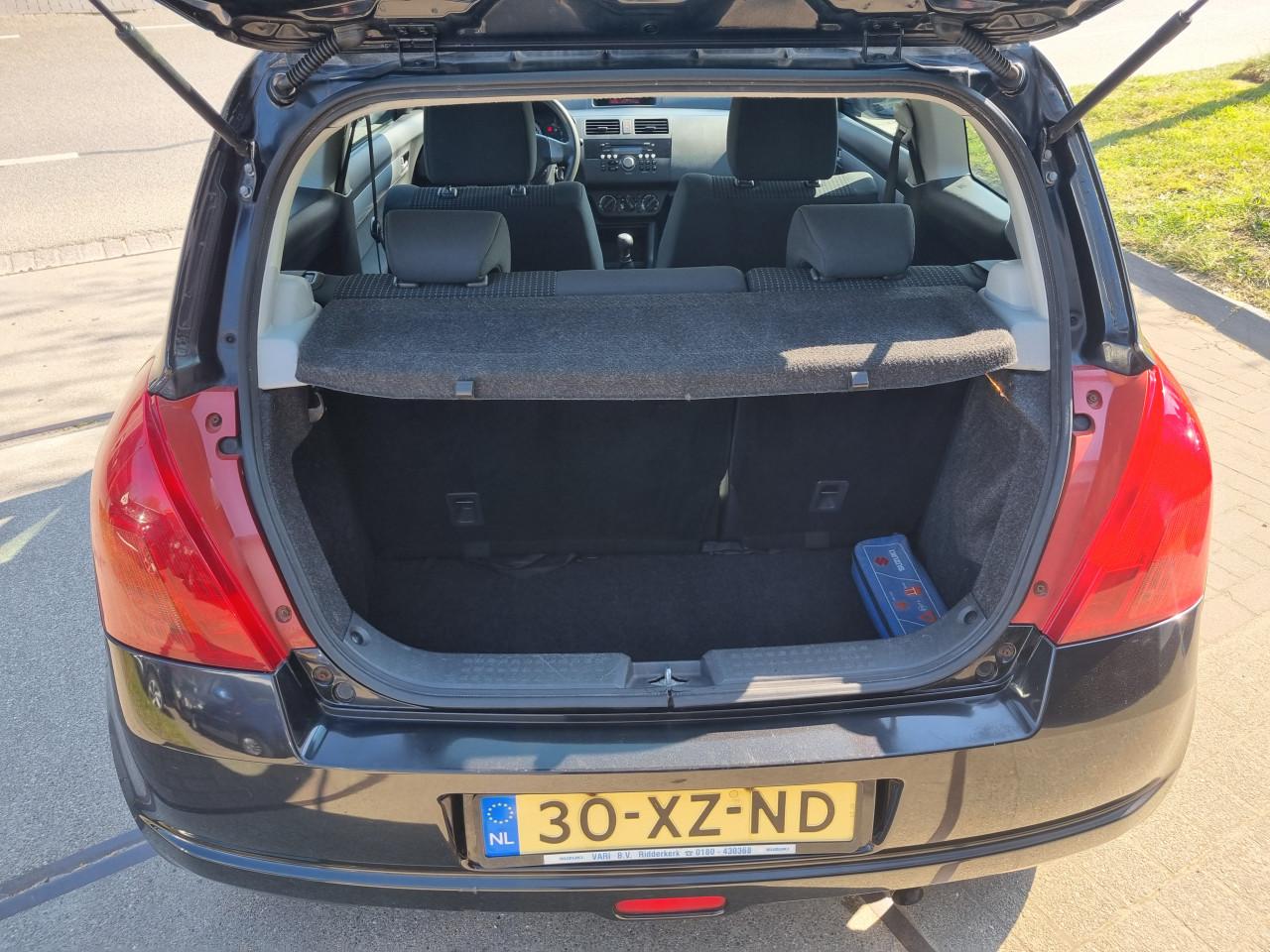 Suzuki Swift 1.3 Exclusive | 2e Eigenaar | Keyless