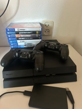 PlayStation 4