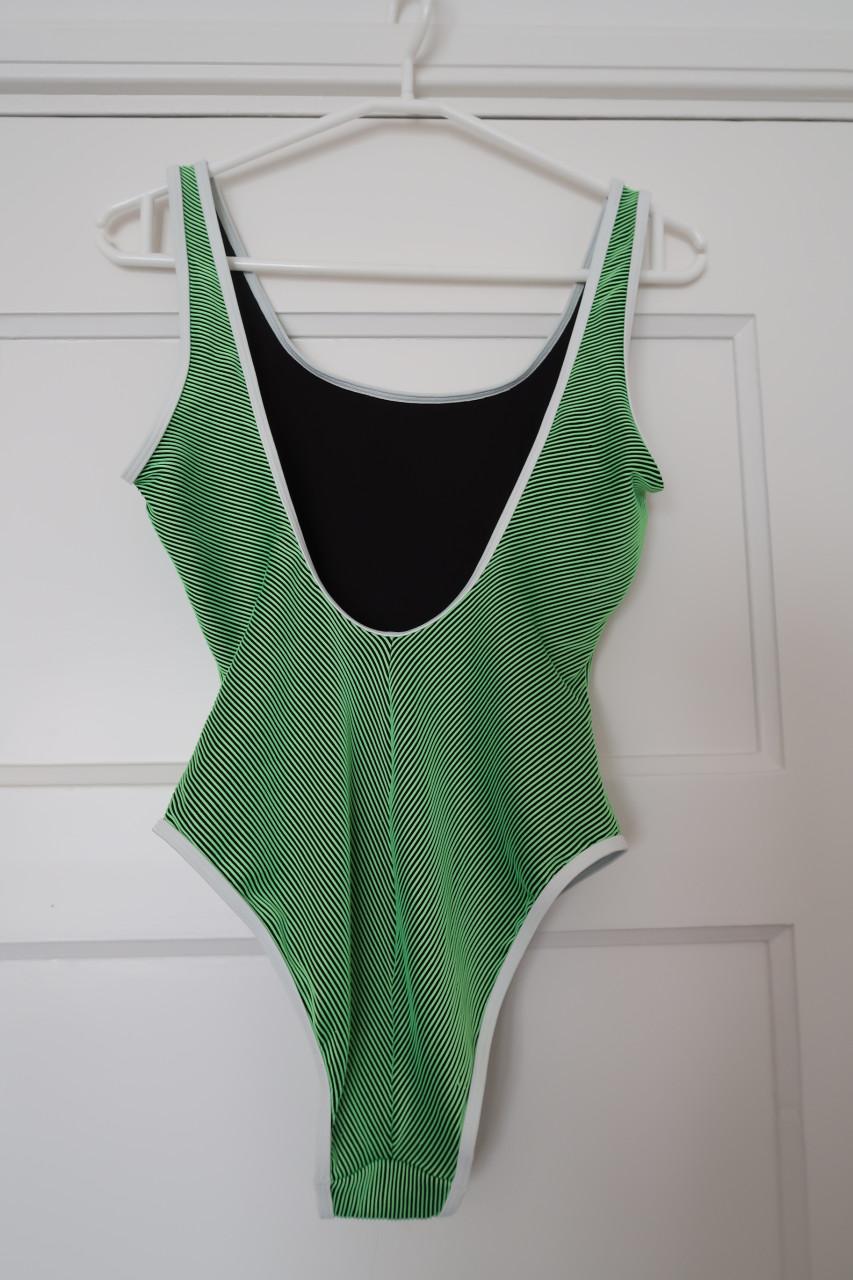 2 Super leuke badpakken, klein maatje M, zo goed als nieuw €5,00 per badpak