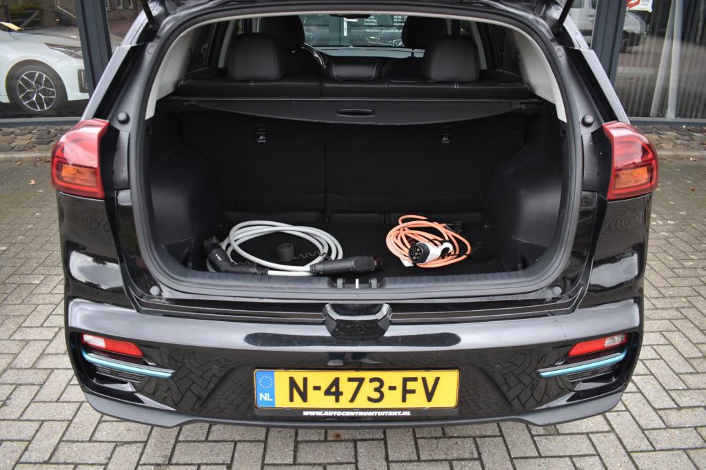 Kia E-niro edition 64 kwh soh 100% | stoelverwarming | nap | camera | stuur