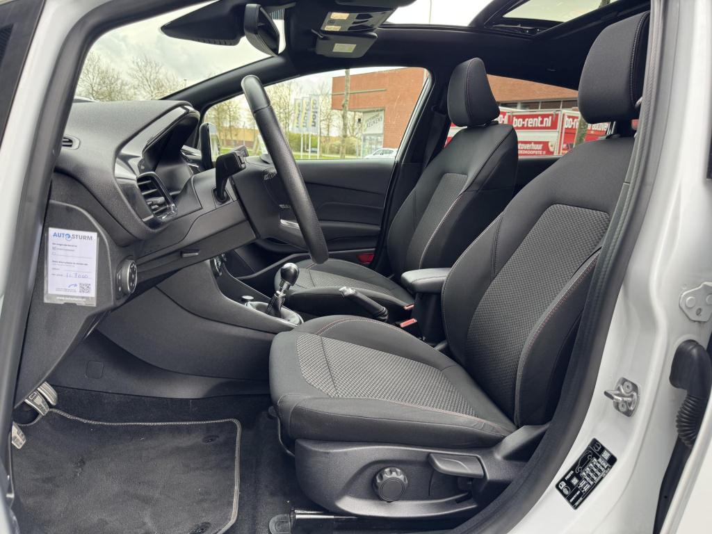 Ford Fiesta 1.0 ecoboost st-line nl-auto, panoramadak + véél opties!