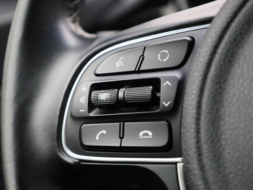 Kia Niro 1.6 gdi hybrid dynamicline | automaat | parkeer sensoren | apple c