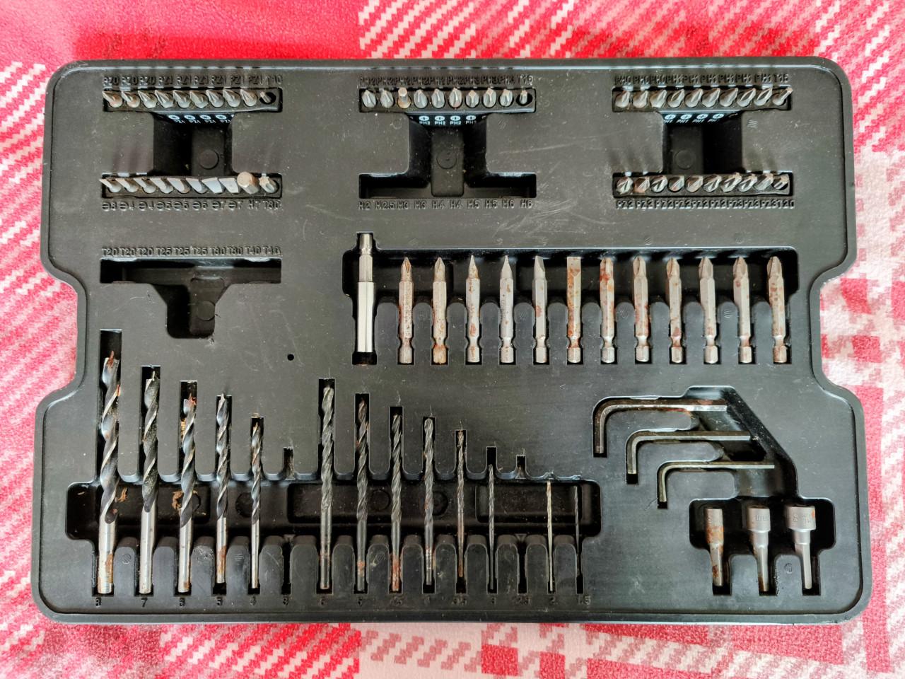 Te koop aangeboden Accu schroef / boormachine