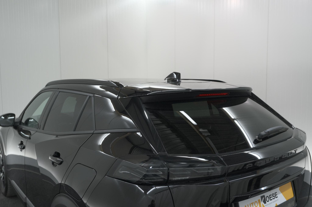 Peugeot 2008 puretech 130 eat8 allure | 360 camera | adaptieve cruise contr