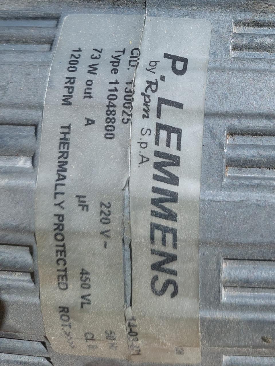 * gereserveerd* Elektromotor met lange as