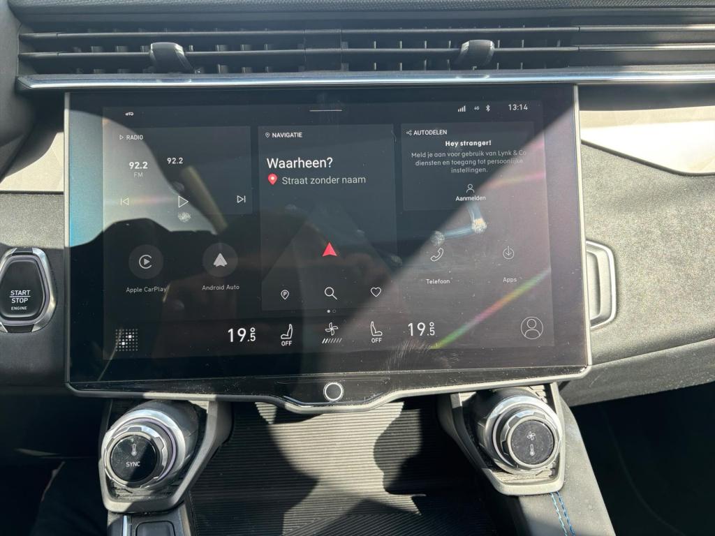 Lynk & Co 01 1.5 261pk phev 7dcth , panodak , adaptive cc , carplay