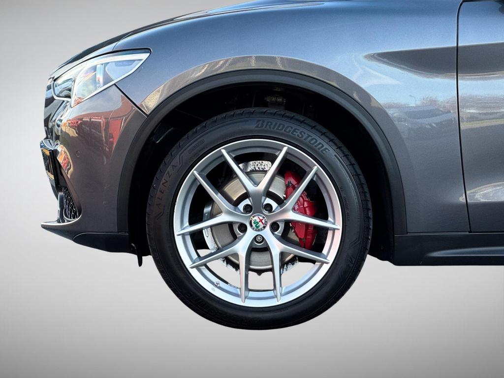 Alfa Romeo Stelvio 2.0 t awd super veloce interieur nl-auto + afneembare tr