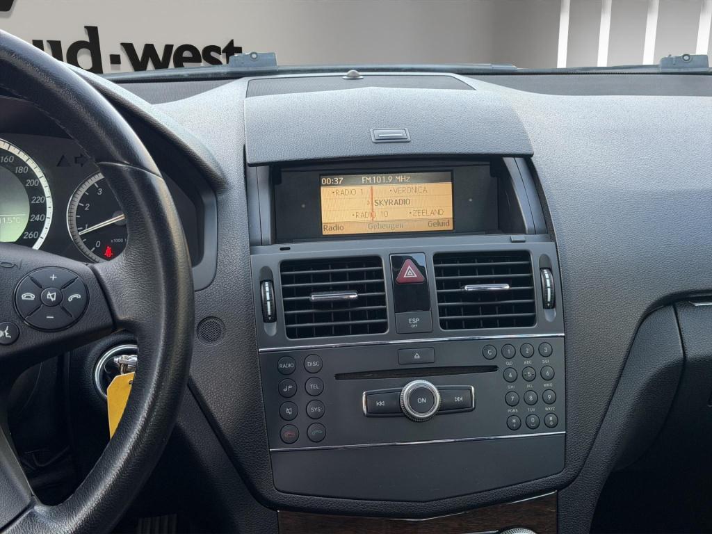Mercedes-Benz C-Klasse 200 k 1 jaar apk